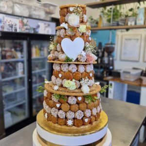Gateau pyramide de choux