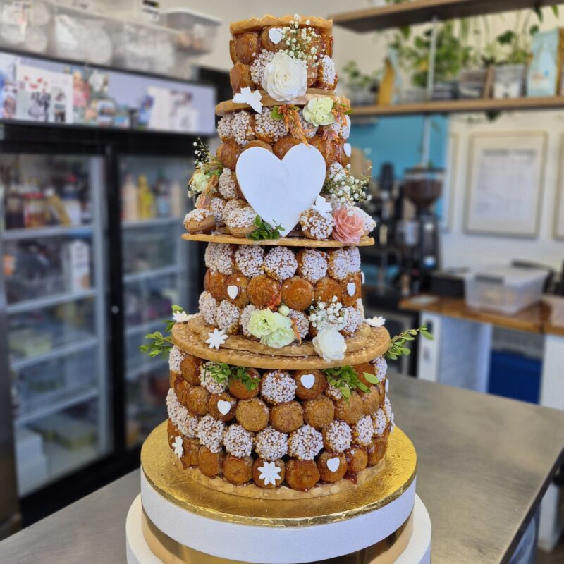 Gateau pyramide de choux